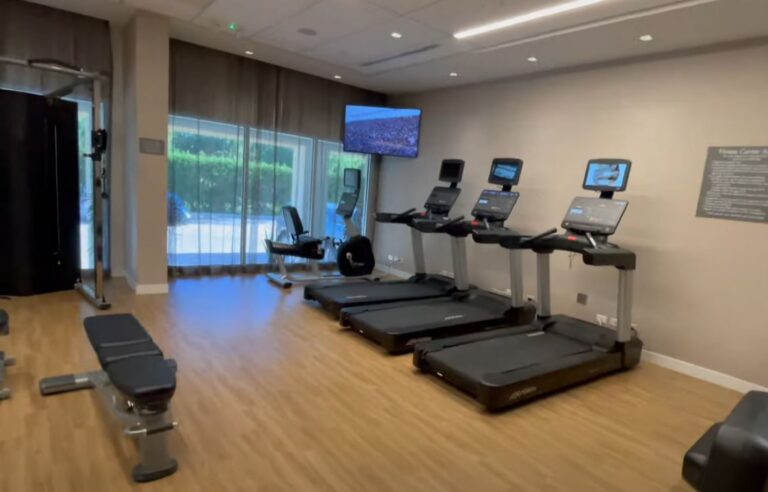 AC Hotel Lake BV Hotel 4 768x492