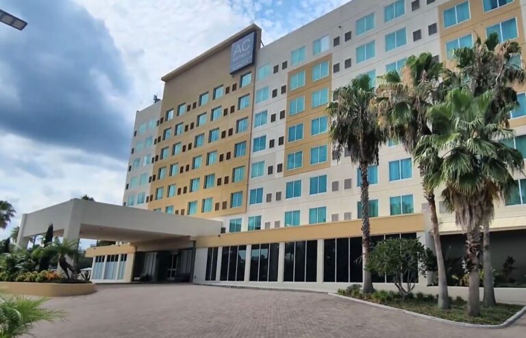 AC Hotel Lake BV Hotel 5 768x494