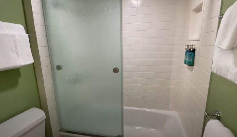 All Star Sports Hotel 6 768x446