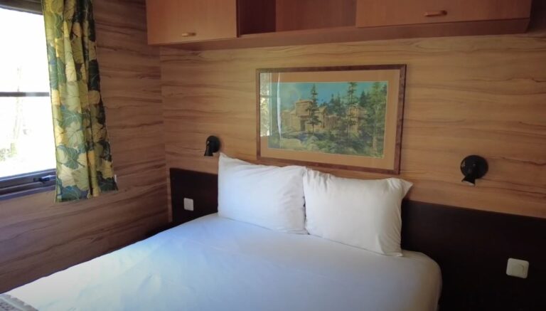 Davy Crockett Hotel 2 768x437