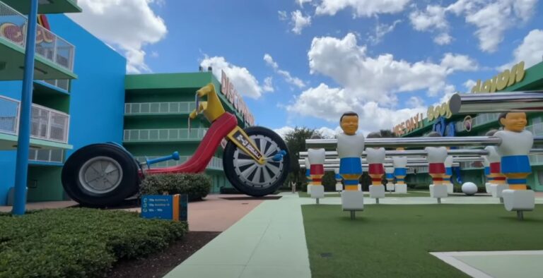 POP Century Hotel 2 768x394