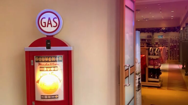 Disney Hotel Santa Fe 5 768x431