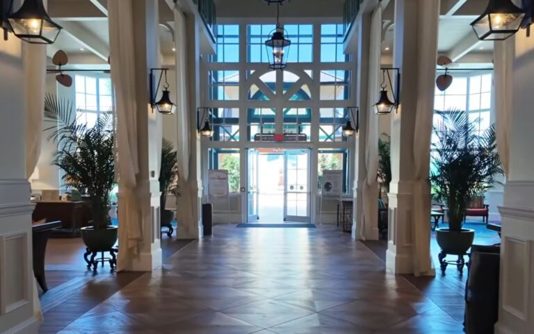 caribbean beach 3 768x481