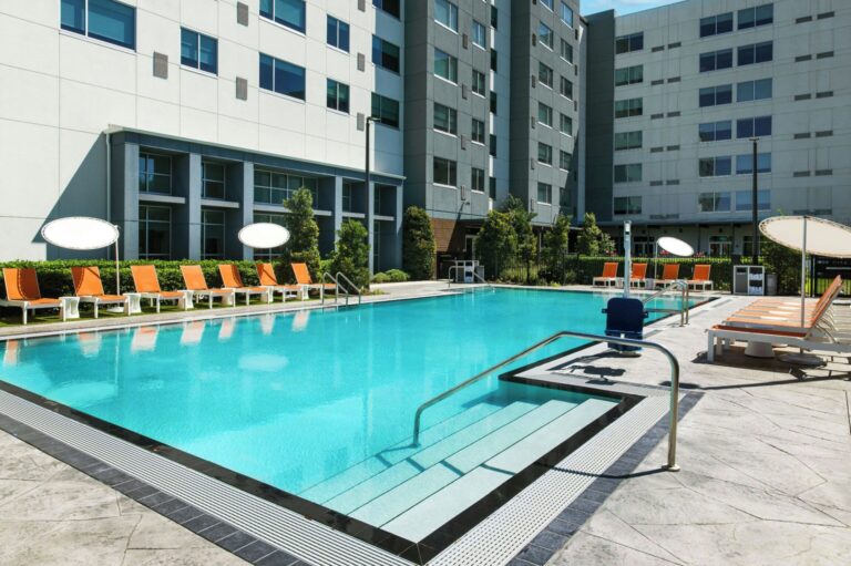 w4000h2664x0y0 a451dcf3 768x511